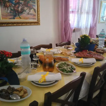 La Mimosa Feriegård Putzu Idu